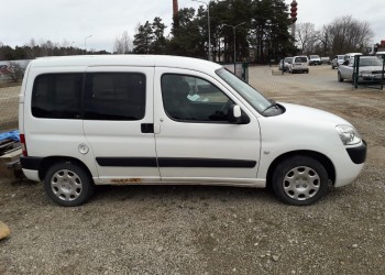 Automašīnas PEUGEOT PARTNER izsole