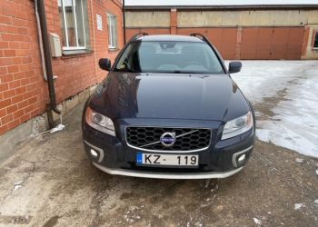 Pārdod automašīnu VOLVO XC70